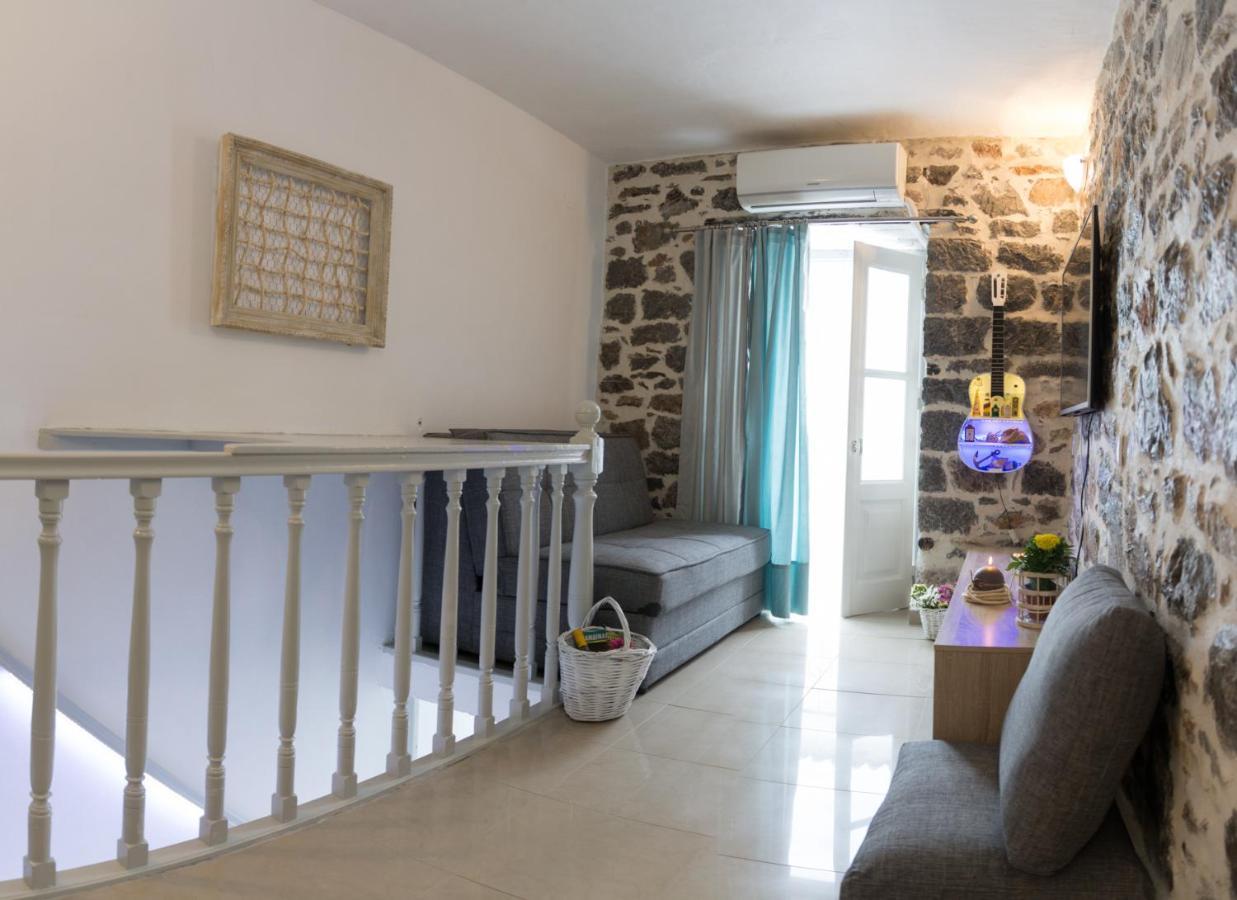 Sokaki House Apartment ไฮดรา ภายนอก รูปภาพ