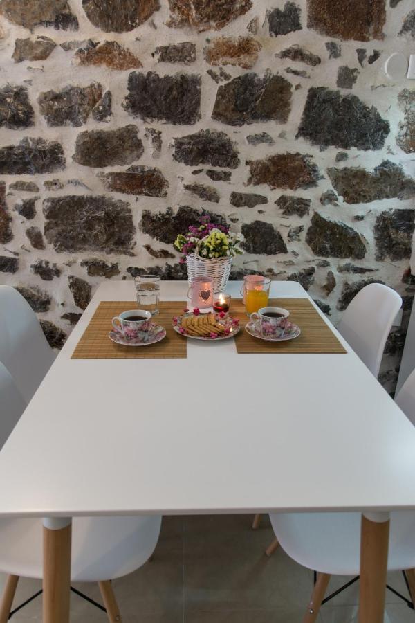 Sokaki House Apartment ไฮดรา ภายนอก รูปภาพ